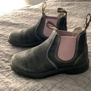 Girls Blundstone boots